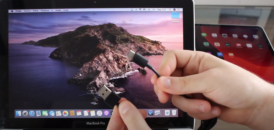 Connect your iPad to the computer using a cable